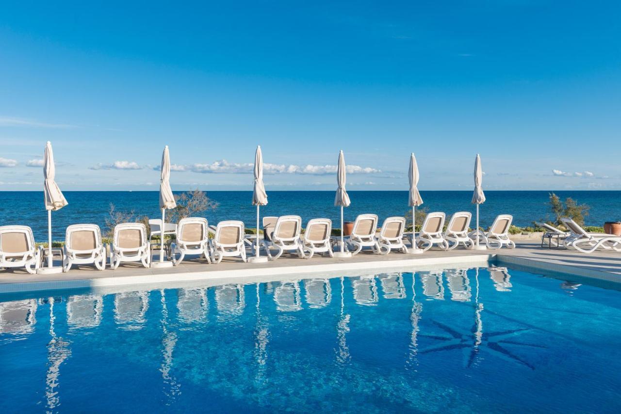 Hotel Atolon & Kaafu Beach Club Cala Bona  Extérieur photo