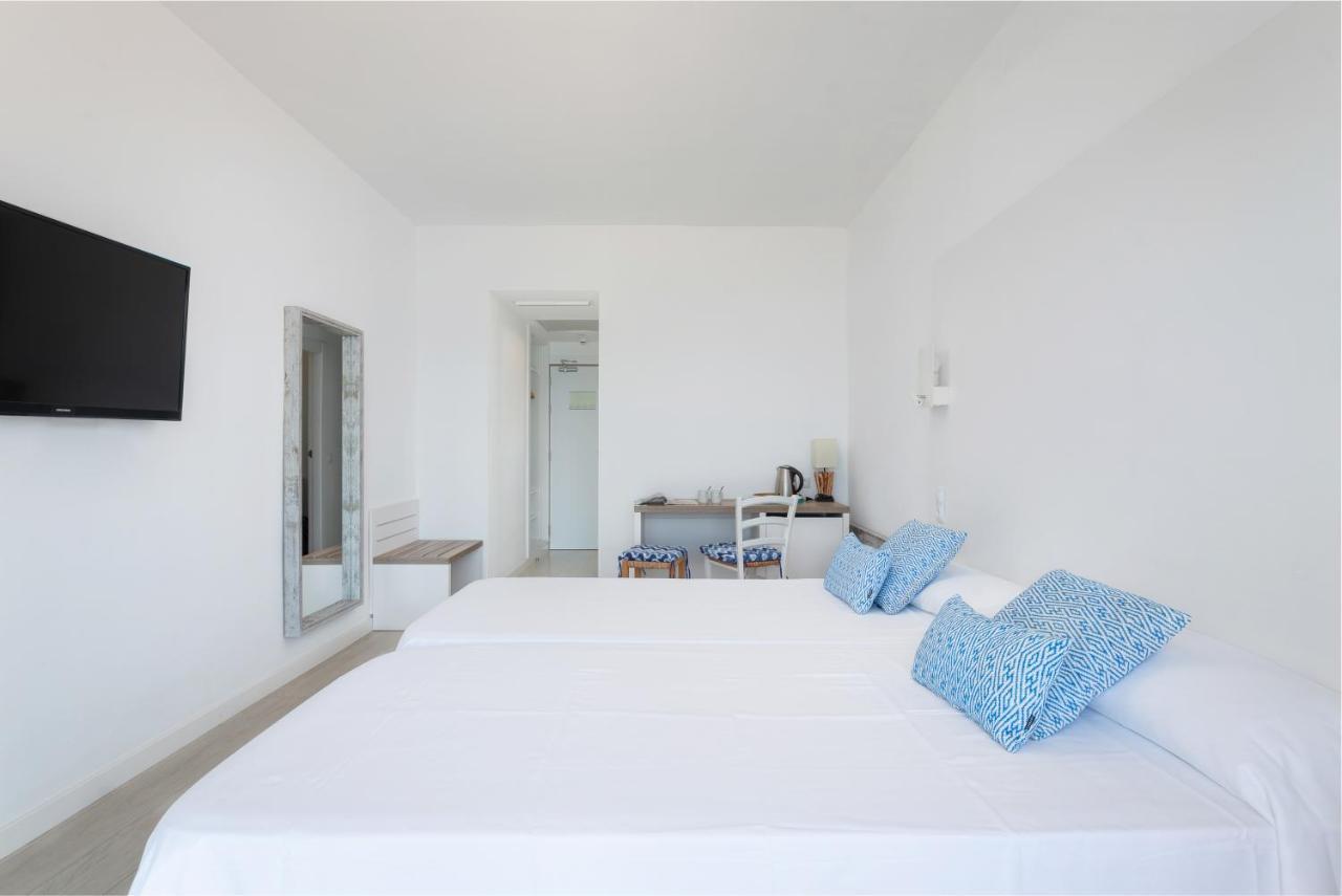 Hotel Atolon & Kaafu Beach Club Cala Bona  Extérieur photo