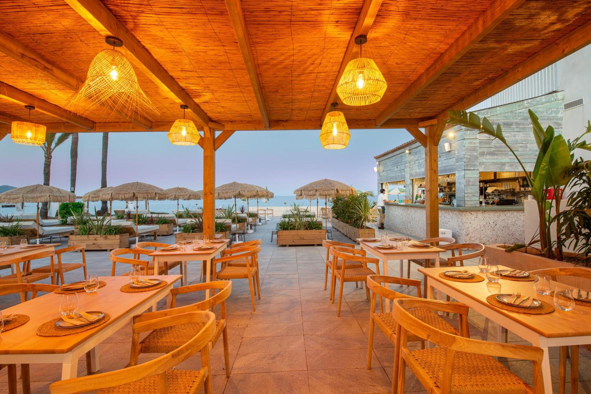 Hotel Atolon & Kaafu Beach Club Cala Bona  Extérieur photo