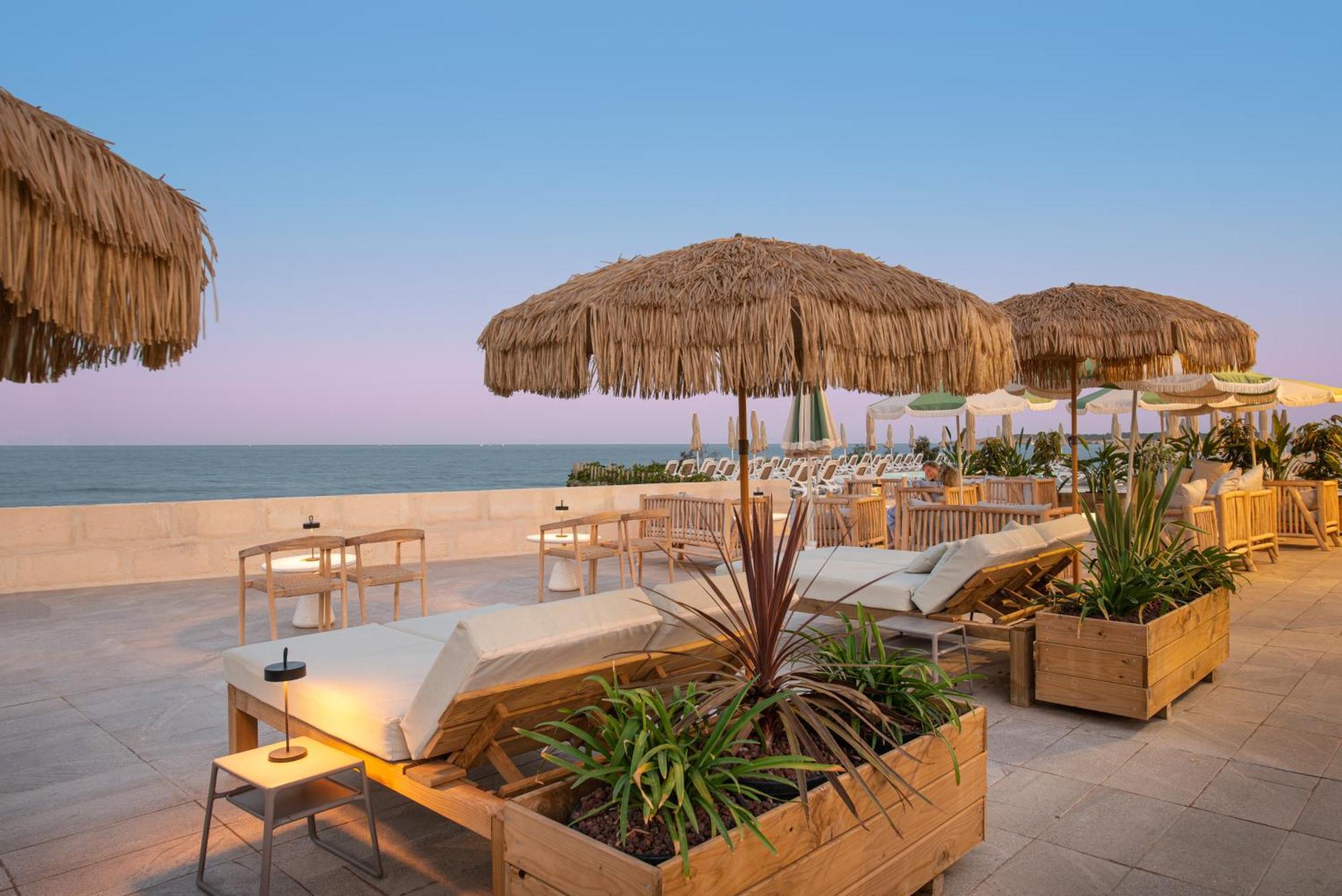 Hotel Atolon & Kaafu Beach Club Cala Bona  Extérieur photo