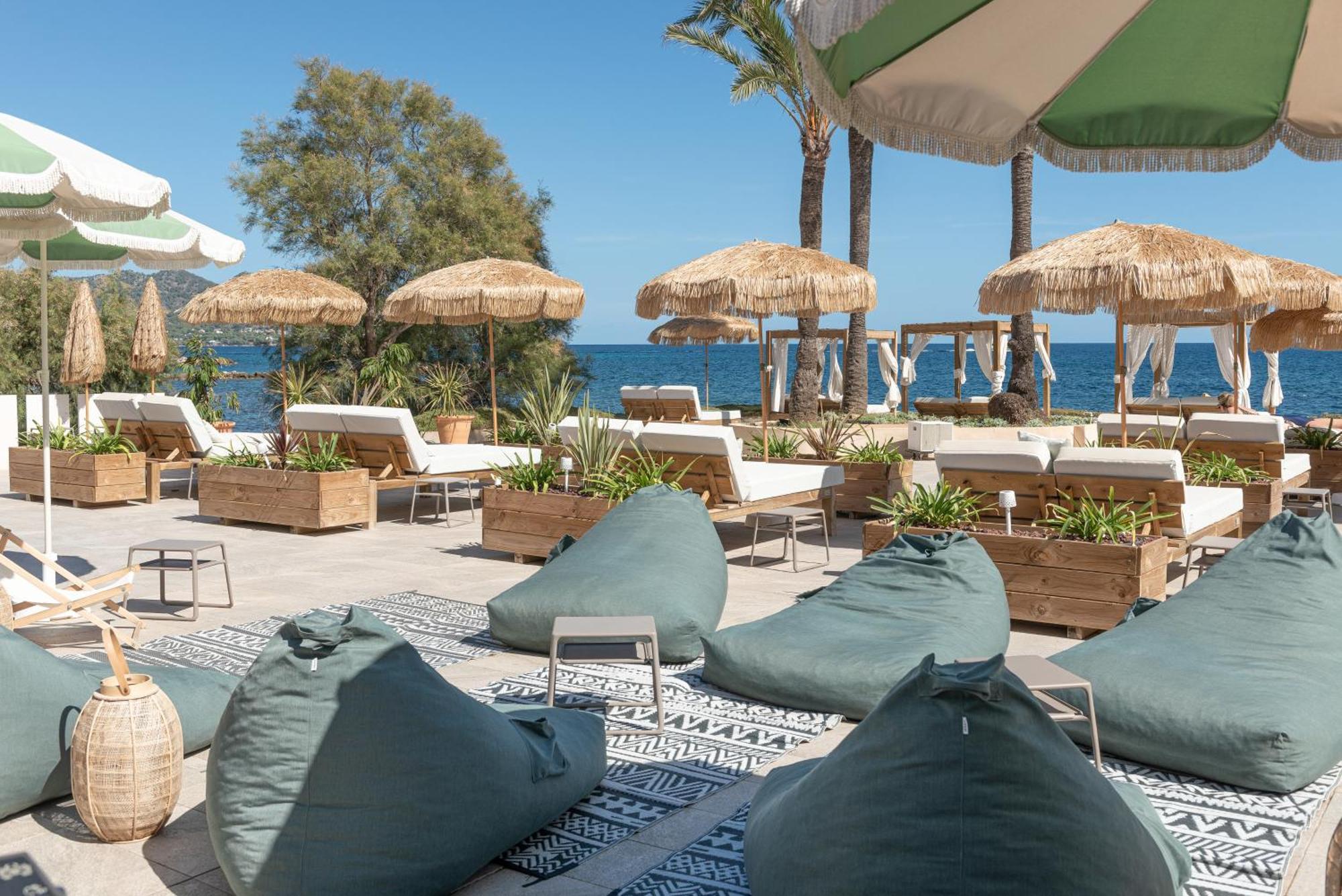 Hotel Atolon & Kaafu Beach Club Cala Bona  Extérieur photo